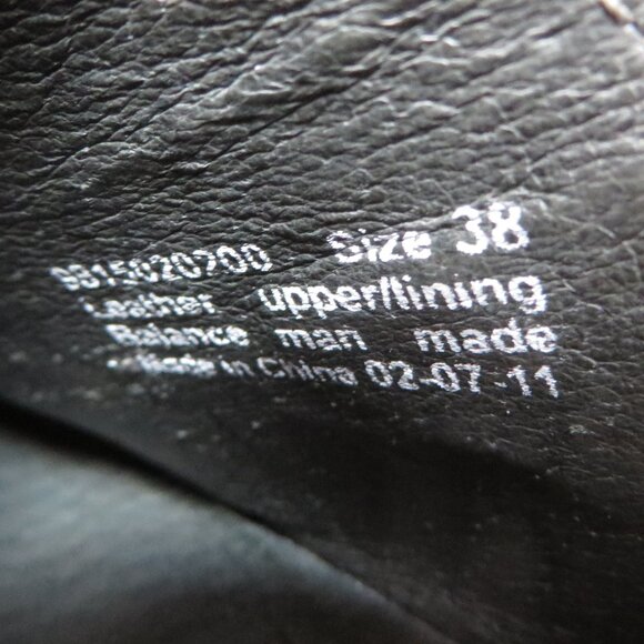 Dansko Womens Clogs/Shoes Size 7.5/8/38 Black Leather Button Detail #9815020200 - Picture 10 of 11